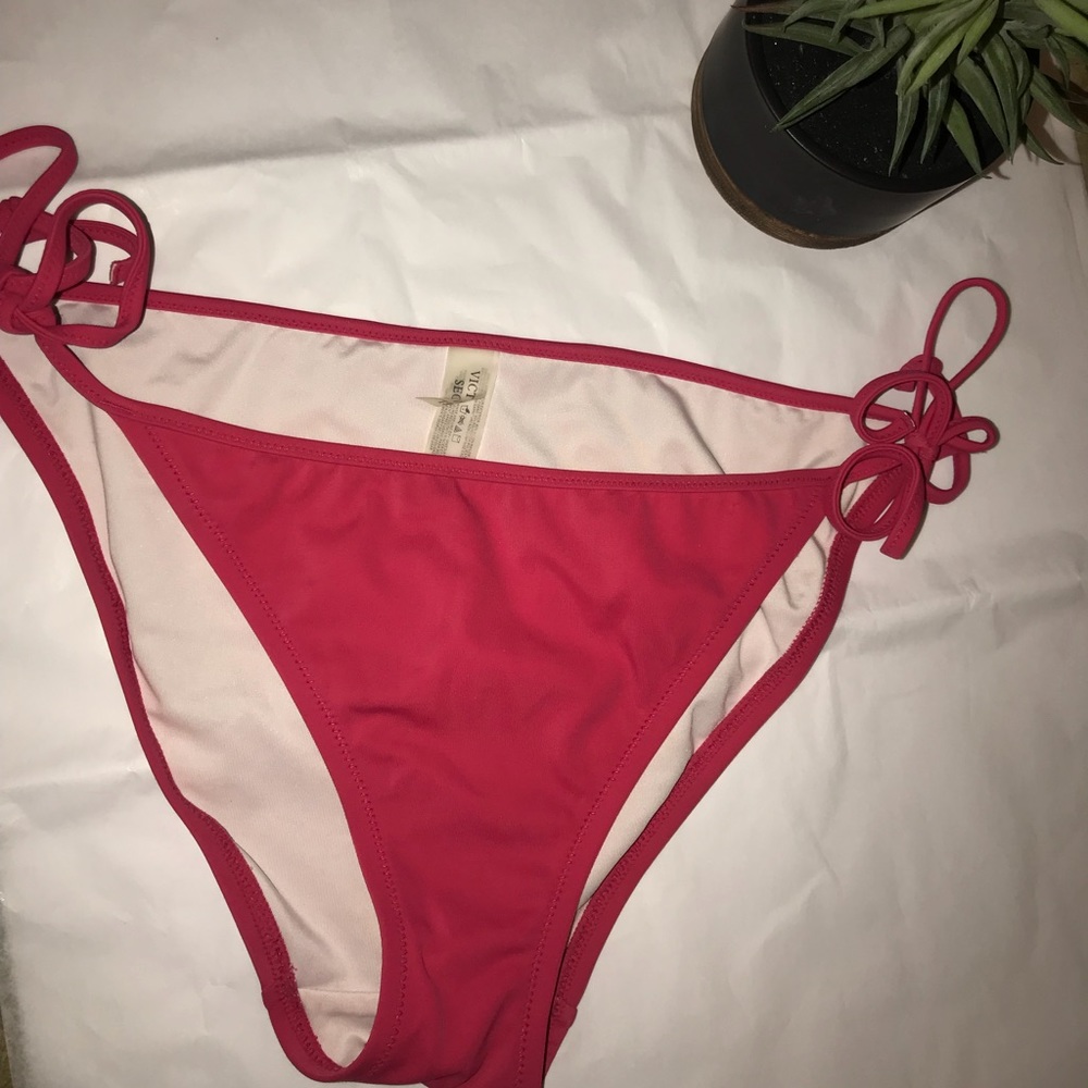 Victoria’s Secret bikini bottom